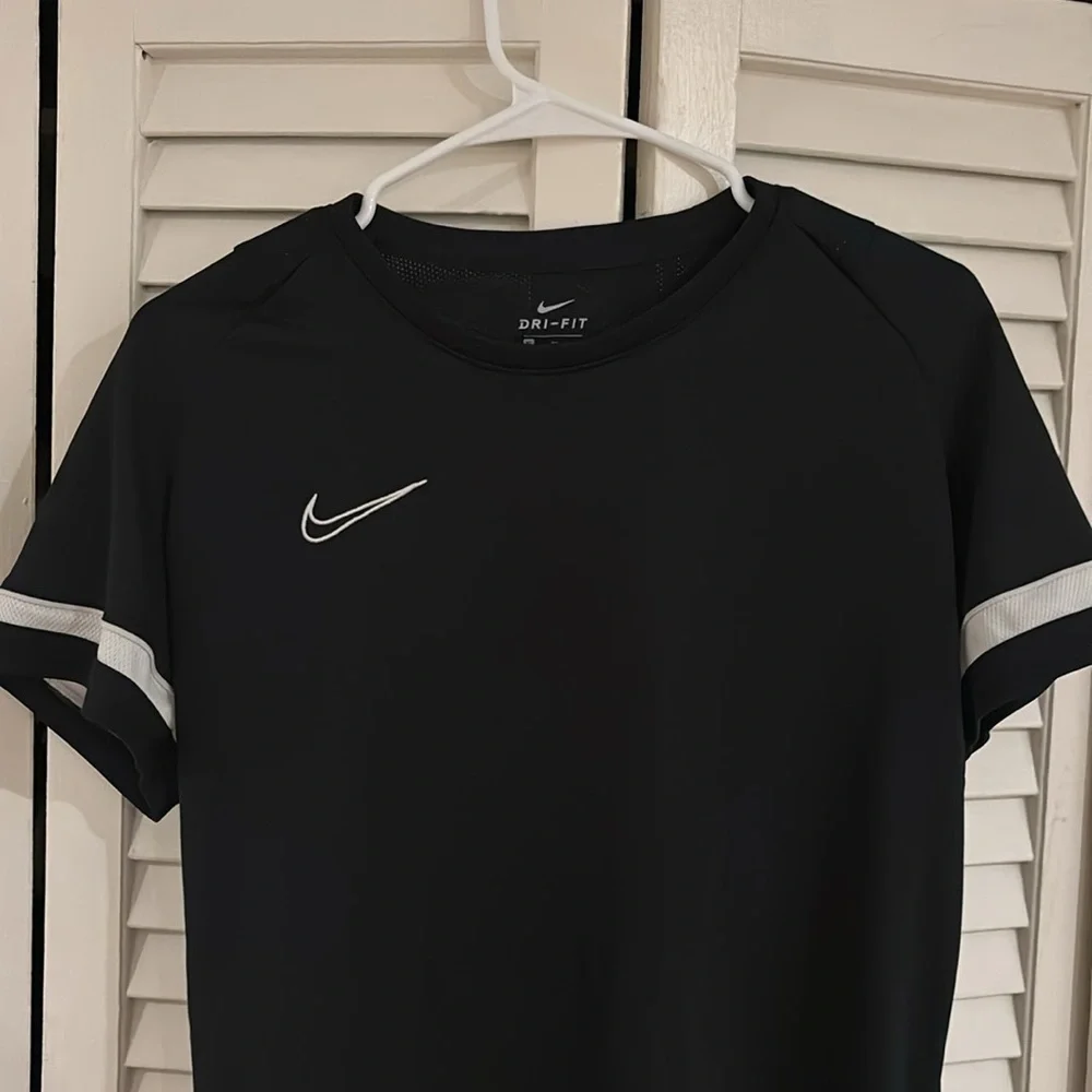 Nike Black Fitted Polo Jersey - Picture 3 of 9